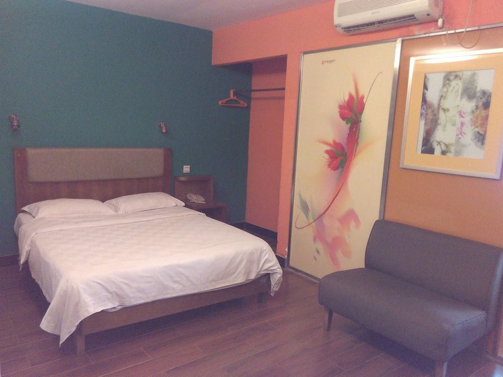 Yile Road Garden Inn Guangzhou Bagian luar foto
