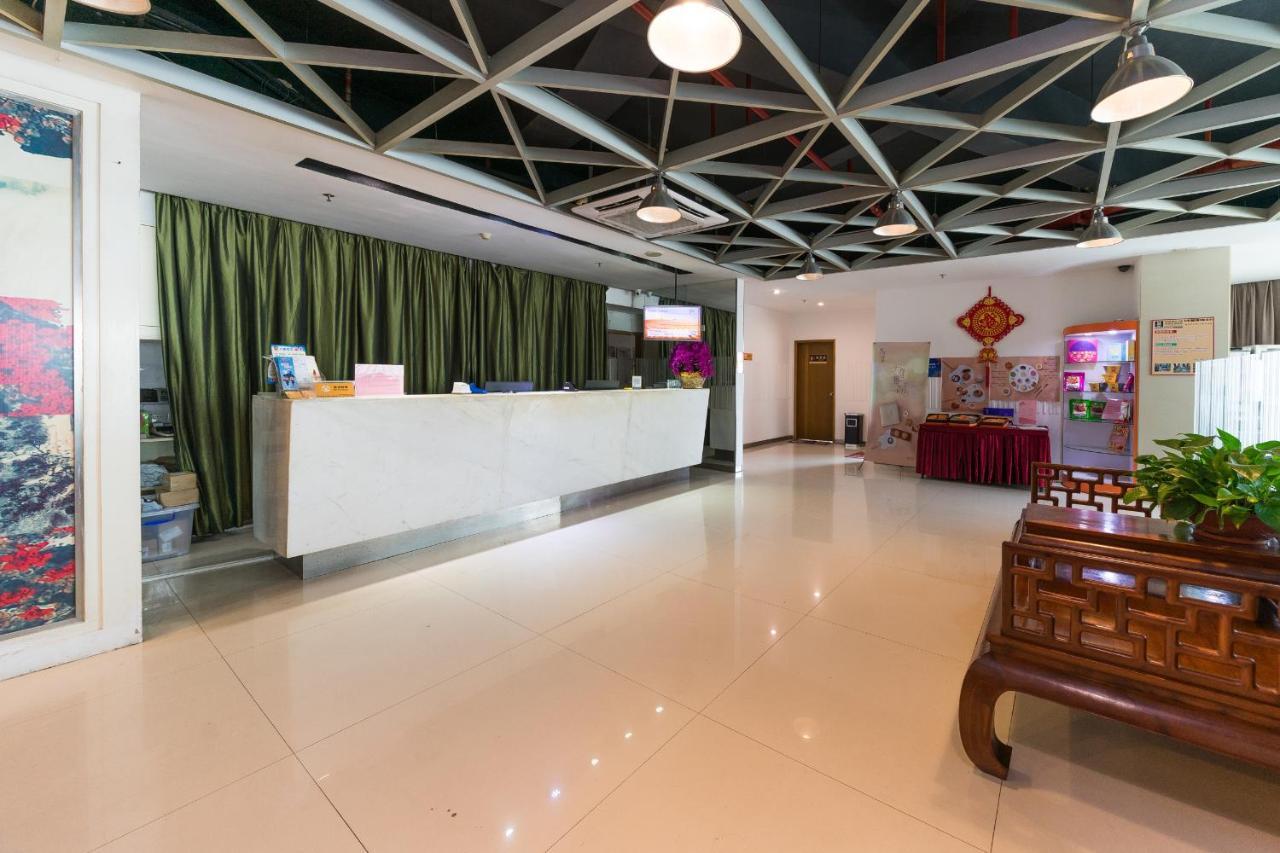 Yile Road Garden Inn Guangzhou Bagian luar foto